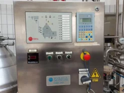 1#7332 Attrezzatura e macchinari per produzione latte
