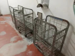 1#7332 Attrezzatura e macchinari per produzione latte