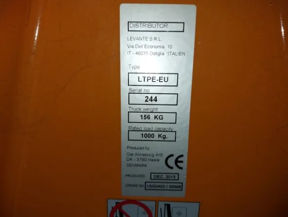 1#7332 Attrezzatura e macchinari per produzione latte