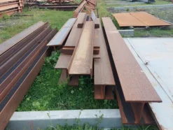 6#6944 Attrezzatura e materiale da officina