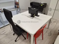 1#9468 Attrezzatura informatica e arredo ufficio