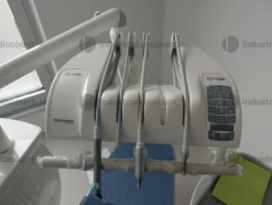 4#8917 Attrezzatura odontoiatrica