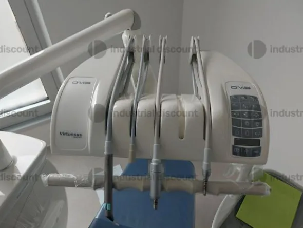 4#8917 Attrezzatura odontoiatrica