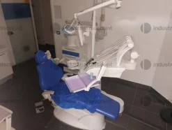 2#9994 Attrezzatura odontoiatrica
