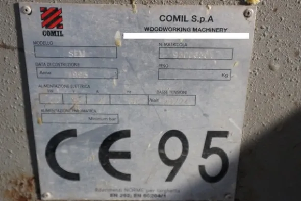 1#6816 Attrezzatura per falegnameria e arredi ufficio