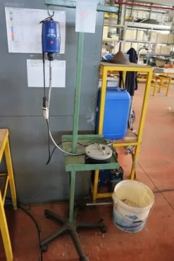 64#5528 Attrezzatura per lavorazione ferro