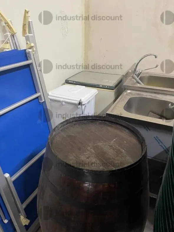 2#9059 Attrezzatura per negozio e macchinari per la lavorazione delle carni