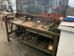 5#6947 Attrezzatura per officina