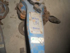 15#7053 Attrezzatura per officina meccanica