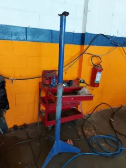 36#7918 Attrezzatura per officina meccanica e arredi uffici