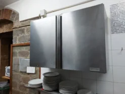 1#8306 Attrezzatura per ristorante pizzeria