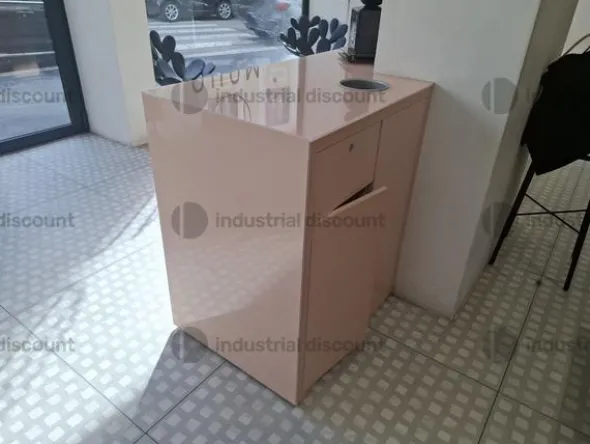 1#9728 Attrezzatura per salone parrucchiere ed estetica