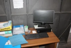 11#4140 Attrezzatura ufficio e materiale da stampa