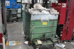 11#4140 Attrezzatura ufficio e materiale da stampa