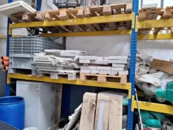 5#9897 Attrezzatura varia da cantiere
