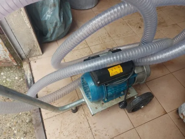 2#7793 Attrezzature Caseificio