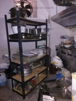2#10143 Attrezzature da cucina per ristorante