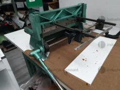 40#8883 Attrezzature da officina