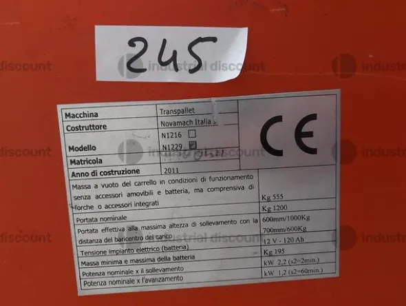 241#8883 Attrezzature di magazzino