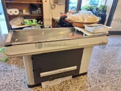 2#9076 Attrezzature e arredi per negozio frutta e verdura