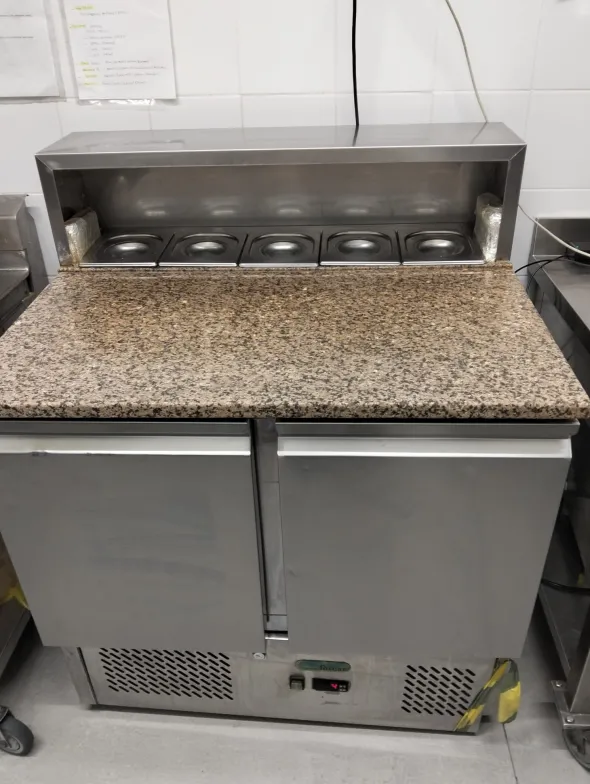 Attrezzature e arredo per ristorazione