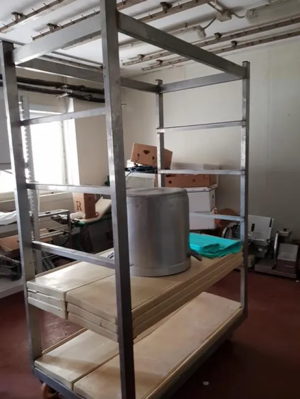 31#46310 Attrezzature e banchi lavoro