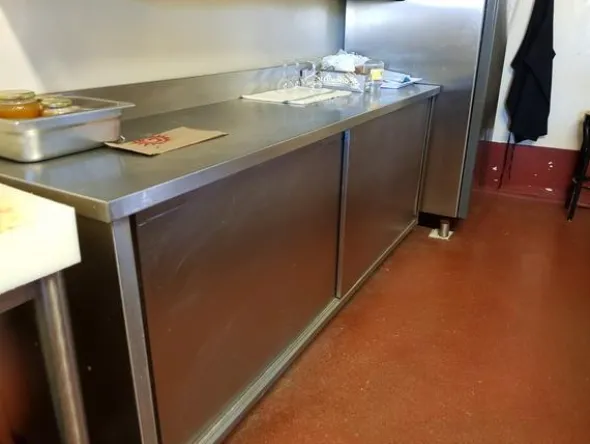 31#46310 Attrezzature e banchi lavoro