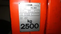5#4945 Attrezzature ed arredi da ufficio