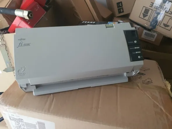 7#7810 Attrezzature elettroniche