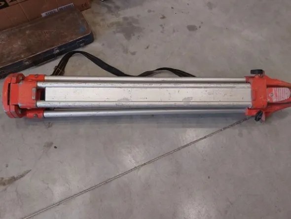 1#7663 Attrezzature e macchine da cantiere