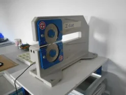 7#7585 Attrezzature e materiale per laboratorio di elettronica
