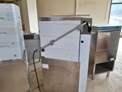 1#8141 Attrezzature e mobilio di hotel
