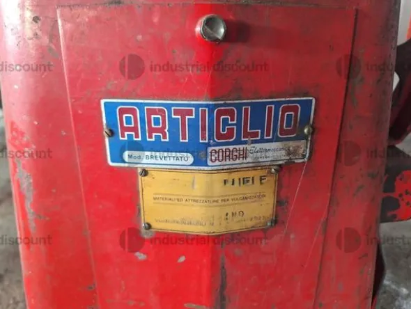 1#9036 Attrezzature e ricambi per officina