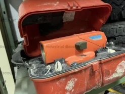 81#8980 Attrezzature e strumenti per edilizia