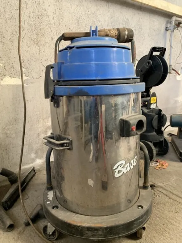 35#6949 Attrezzature e utensili per lavorazioni meccaniche