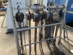 35#6949 Attrezzature e utensili per lavorazioni meccaniche