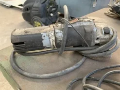 35#6949 Attrezzature e utensili per lavorazioni meccaniche
