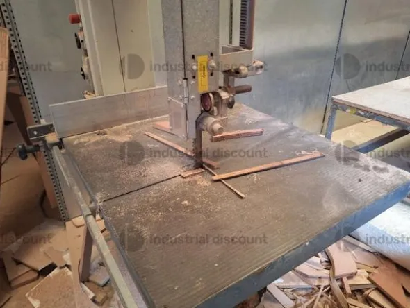 1#9444 Attrezzaturefalegnameria arredo ufficio magazzino e marchio "Cantieri Estensi"