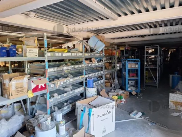 1#9444 Attrezzaturefalegnameria arredo ufficio magazzino e marchio "Cantieri Estensi"