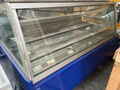 ATTREZZATURE GELATERIA