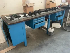 6#8183 Attrezzature officina