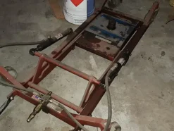 1#5348 Attrezzature officina e ricambi per automezzi industriali