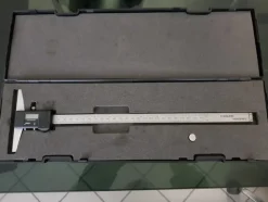 1#5348 Attrezzature officina e ricambi per automezzi industriali