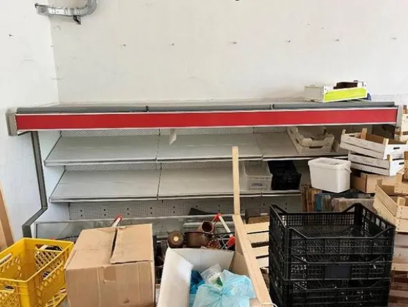 1#8498 Attrezzature per attività commercio e macellazione bestiame