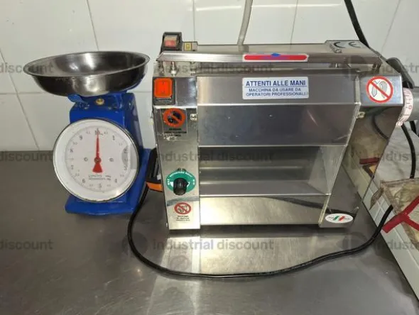 1#8803 Attrezzature per cucina industriale