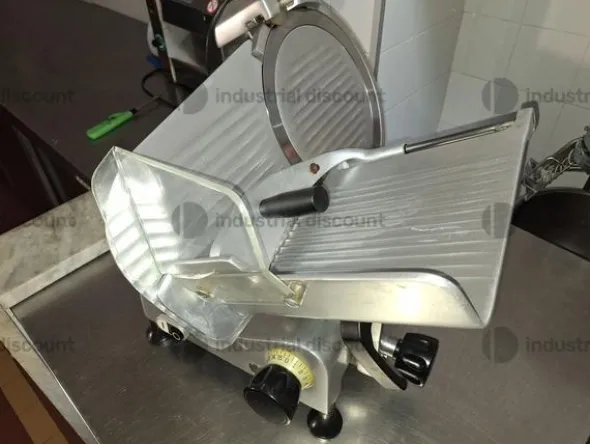 1#8803 Attrezzature per cucina industriale
