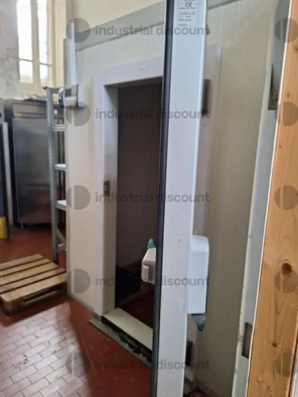 1#8803 Attrezzature per cucina industriale