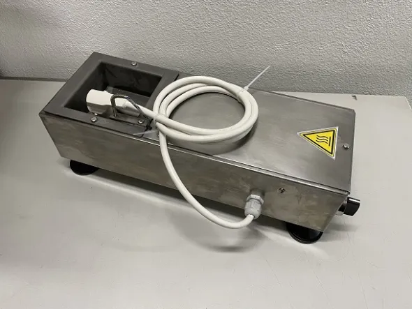 ATTREZZATURE PER INDUSTRIA ELETTRONICA