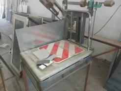2#5574 Attrezzature per la lavorazione del ferro