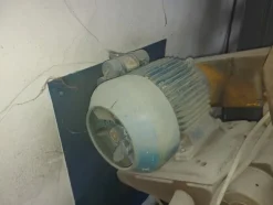 2#5574 Attrezzature per la lavorazione del ferro